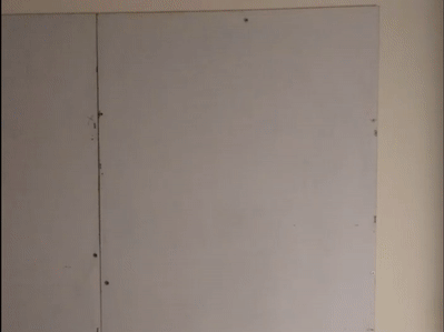 A step-by-step animation of a calendar with Japanese language being made.